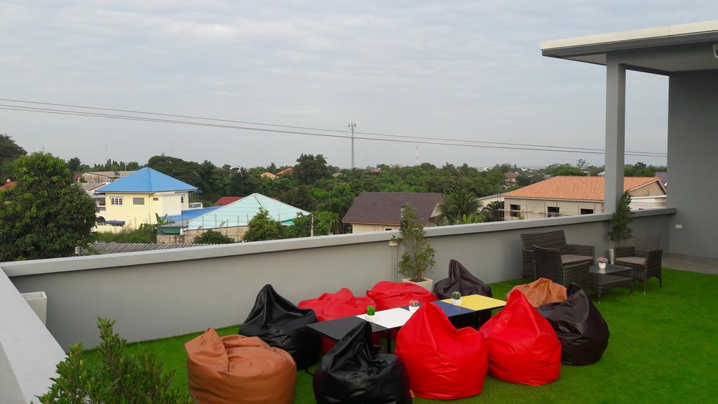 Moment House Hua Hin Hostel Exterior photo