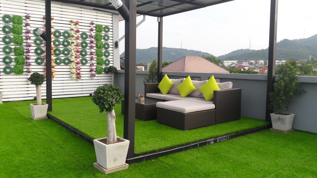 Moment House Hua Hin Hostel Exterior photo