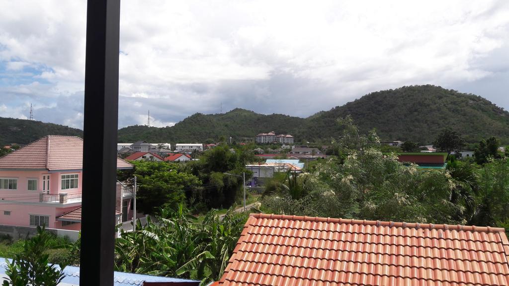 Moment House Hua Hin Hostel Exterior photo
